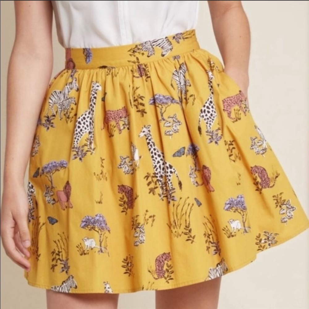 ModCloth Medium Yellow Safari Skirt with Pockets